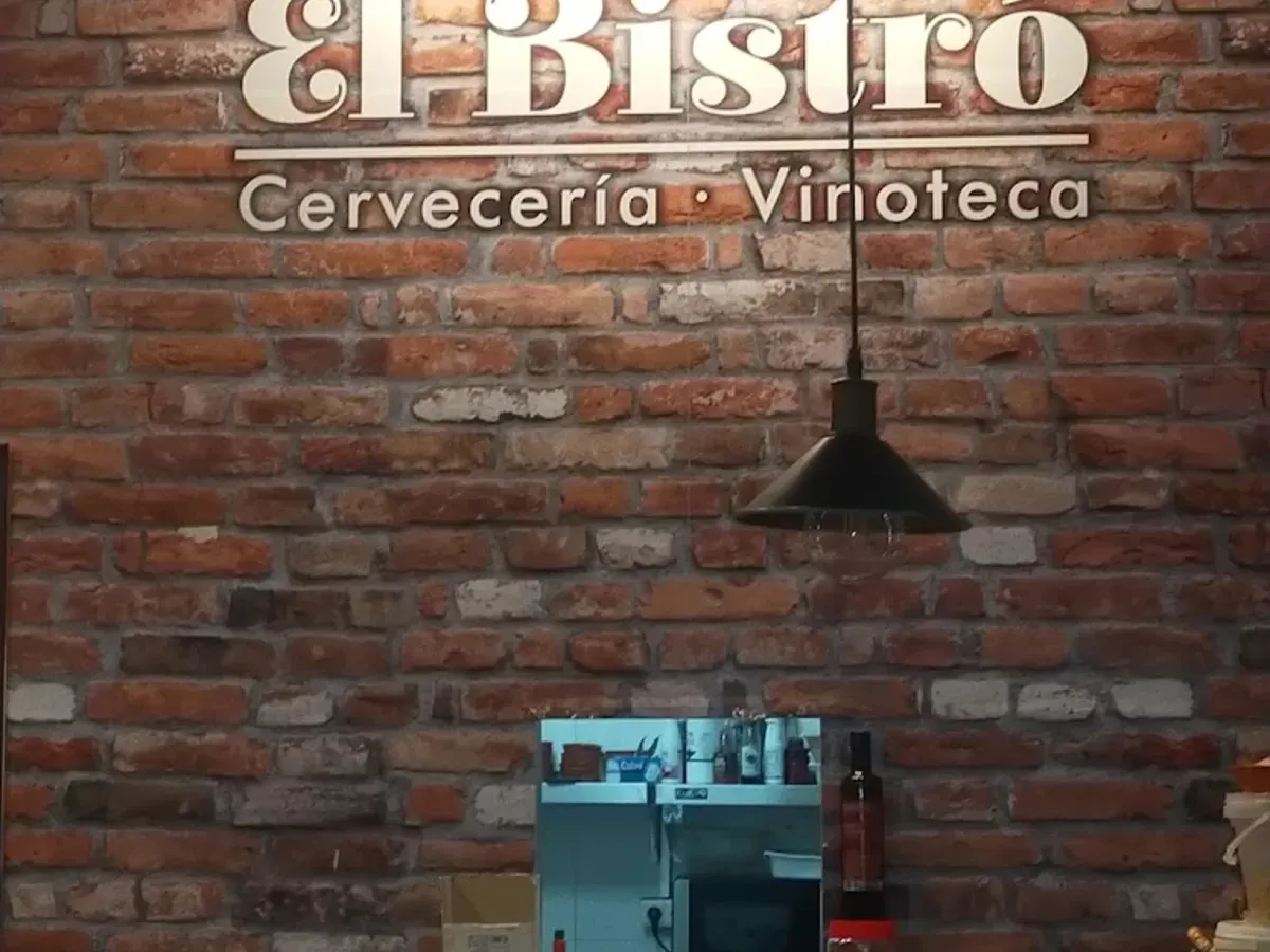 Foto de El Bistro Bar